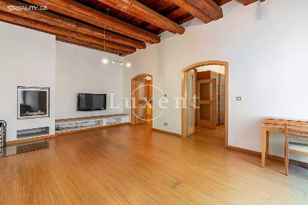 Pronájem bytu 2+1 80 m² Mostecká, Praha - Malá Strana
