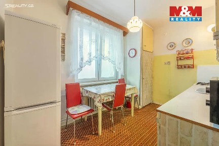 Prodej bytu 3+1 65 m² Finská, Kladno - Kročehlavy