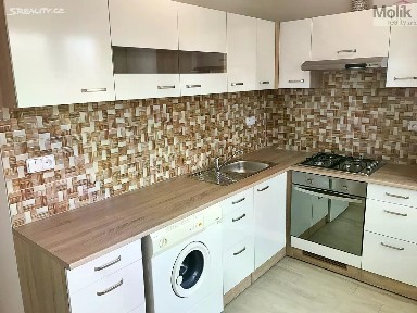 Pronájem bytu 2+1 52 m² Sadová, Duchcov