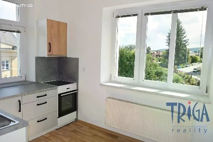 Pronájem bytu 2+1 50 m² Alešova, Dvůr Králové nad Labem