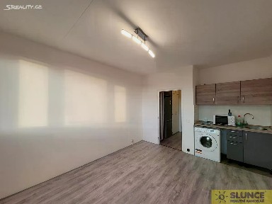 Pronájem bytu 1+kk 26 m² Halasovo náměstí, Brno - Lesná