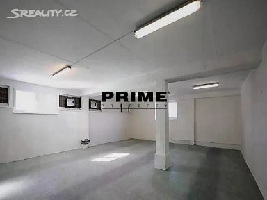 Pronájem skladového prostoru 23 m² Ve žlíbku, Praha - Horní Počernice