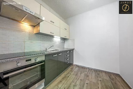 Pronájem bytu 2+kk 42 m² Anglická, Kladno - Kročehlavy
