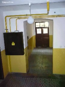 Pronájem bytu 1+1 39 m² Na kolejním statku, Praha - Michle