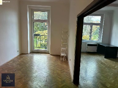 Pronájem bytu 2+1 68 m² Na Fidlovačce, Praha - Nusle