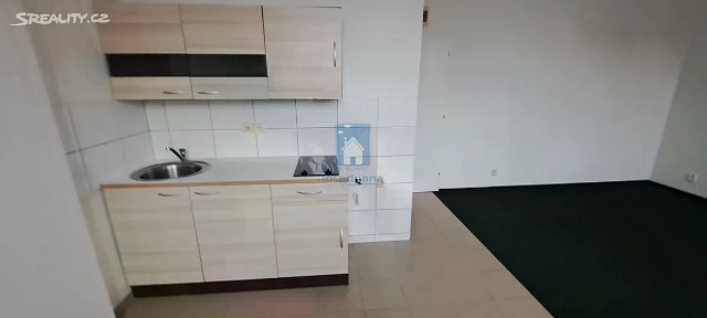 Pronájem bytu 1+kk 28 m² Černická, Plzeň - Jižní Předměstí