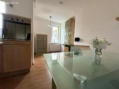 Pronájem bytu 3+kk 85 m² Klatovská třída, Plzeň - Jižní Předměstí