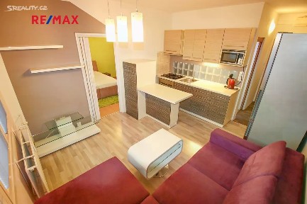 Pronájem bytu 2+kk 37 m² Emy Destinové, České Budějovice - České Budějovice 2