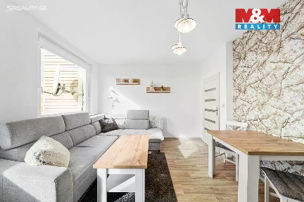 Prodej bytu 1+kk 35 m² Vyklická, Chlumec