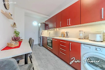 Prodej bytu 3+1 68 m² Sokolovská, Plzeň - Severní Předměstí