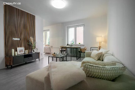 Prodej bytu 1+kk 35 m² Sídliště, Praha - Radotín