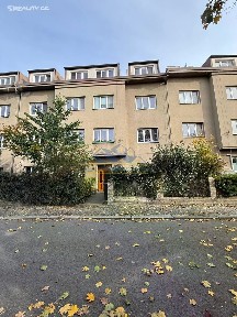 Prodej bytu 1+1 52 m² Na Mlejnku, Praha - Braník