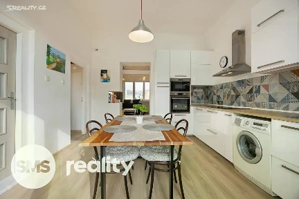 Prodej bytu 2+1 74 m² Tvorkovských, Ostrava - Mariánské Hory