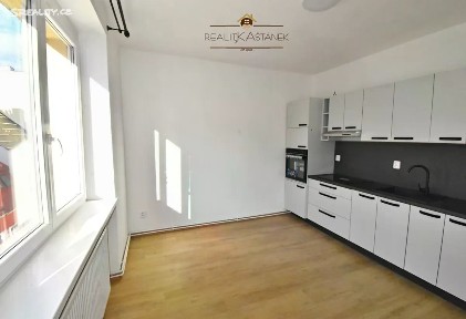 Pronájem bytu 2+1 55 m² Pražská, Liberec - Liberec III-Jeřáb
