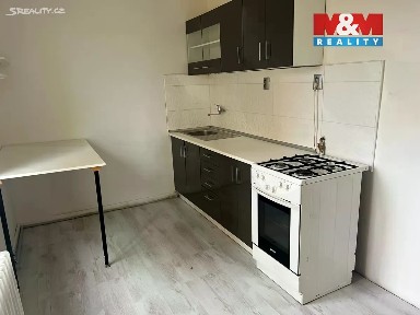Pronájem bytu 2+1 54 m² Helsinská, Kladno