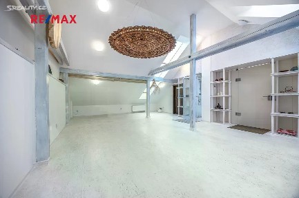 Praha, Praha 9, Běchovice, Českobrodská