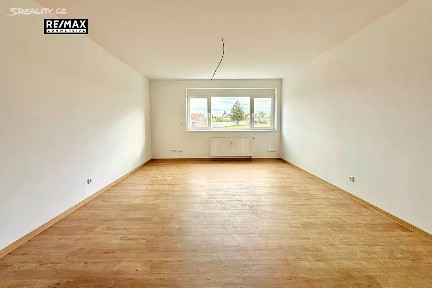 Pronájem kanceláře 100 m² Návětrná, Praha - Hlubočepy