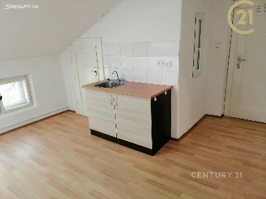 Pronájem kanceláře 14 m² náměstí Bratří Synků, Praha - Nusle