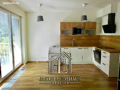 Prodej bytu 1+kk 33 m² Toufarova, Praha - Stodůlky