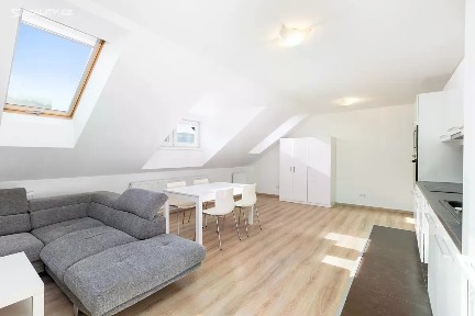 Prodej bytu 2+kk 78 m² Novákových, Praha - Libeň