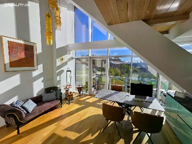 Prodej bytu 3+kk 182 m² Holečkova, Praha - Smíchov