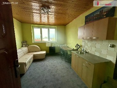 Pronájem bytu 1+kk 19 m² Na Palouku, Cerhenice