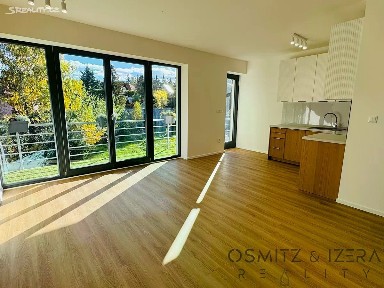 Pronájem bytu 2+kk 45 m² U Kolejí, Mníšek pod Brdy