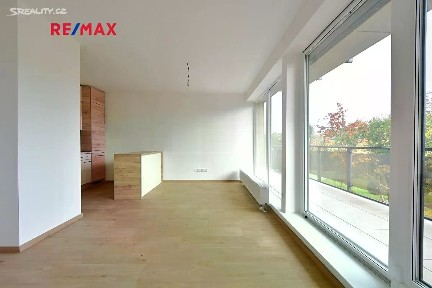 Pronájem bytu 3+kk 69 m² Pod Drahou, Hořovice