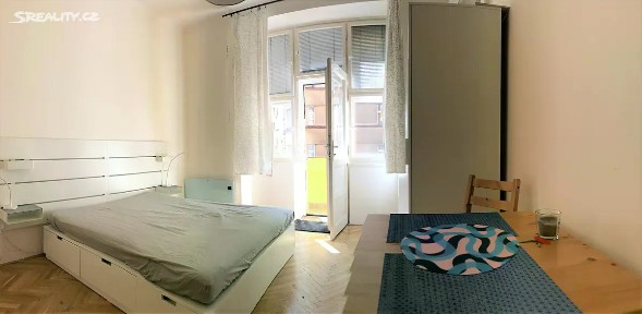 Pronájem bytu 1+kk 30 m² Slezská, Praha