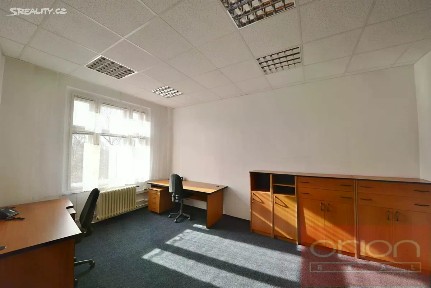Pronájem kanceláře 13 m² Jablonského, Praha - Holešovice