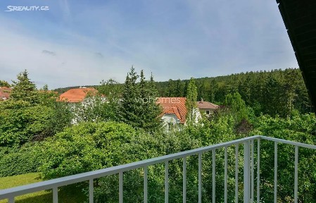 Pronájem vily 290 m², pozemek 1018 m² Praha - Nebušice