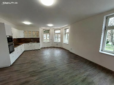 Pronájem bytu 3+kk 93 m² Mostecká, Vsetín