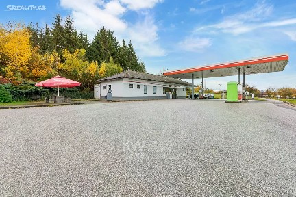 Prodej komerční nemovitosti 100 m² Lovčice