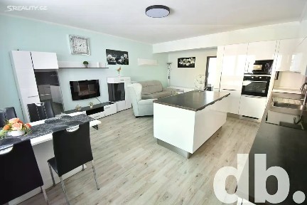 Pronájem bytu 3+kk 110 m² Kosmonautů, Karlovy Vary - Rybáře