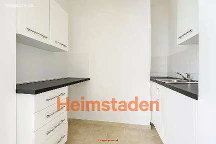 Pronájem bytu 1+kk 23 m² Francouzská, Ostrava - Poruba