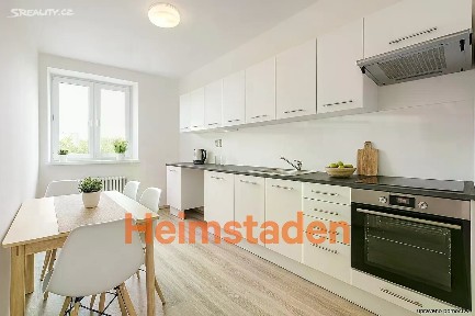 Pronájem bytu 2+1 55 m² Čs. exilu, Ostrava - Poruba
