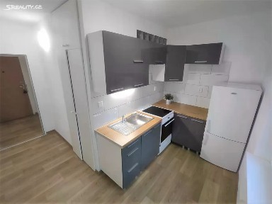 Pronájem bytu 1+1 38 m² Pavlouskova, Ostrava - Poruba