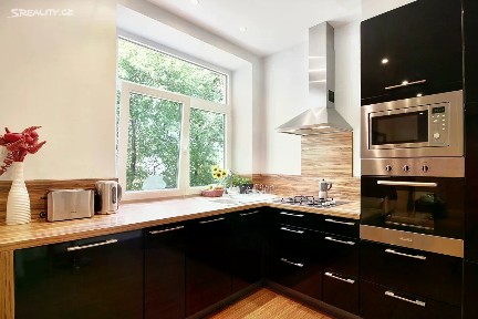 Pronájem bytu 2+kk 38 m² Erbenova, Brno - Černá Pole