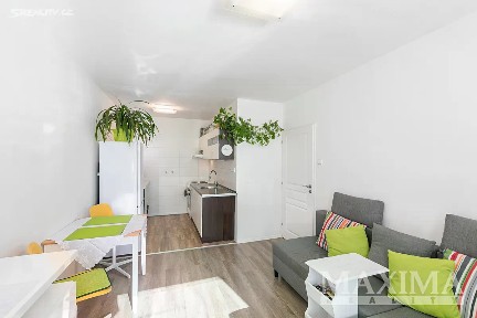 Prodej bytu 2+kk 39 m² Dürerova, Praha - Strašnice