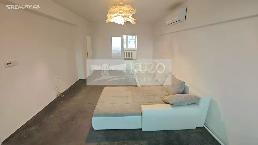 Pronájem bytu 3+1 76 m² Svobody, Pečky