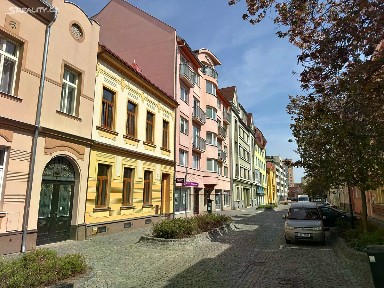 Prodej bytu 4+kk 95 m² Hronovická, Pardubice - Zelené Předměstí