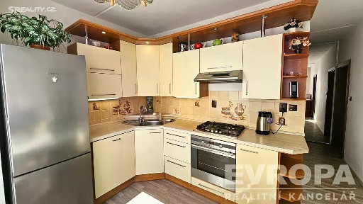 Prodej bytu 3+1 76 m² Karla IV., Pardubice - Zelené Předměstí