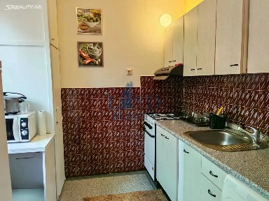 Prodej bytu 2+1 43 m² Jateční, Karlovy Vary