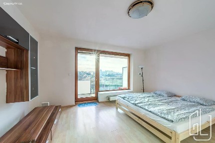 Prodej bytu 3+kk 89 m² Bratislavská, Praha - Hostivař