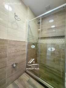 Prodej bytu 2+1 67 m² Nálepkovo náměstí, Ostrava - Poruba