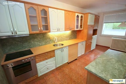 Pronájem bytu 3+kk 73 m² Na chobotě, Praha - Řepy