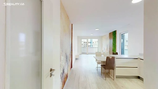 Pronájem bytu 3+kk 79 m² Roudnická, Praha - Střížkov