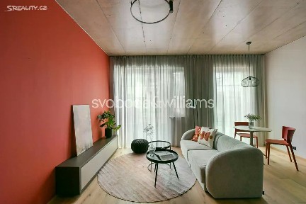 Pronájem bytu 2+kk 49 m² Sokolovská, Praha - Karlín