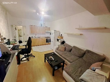 Praha, Praha 9, Kyje, Lipnická