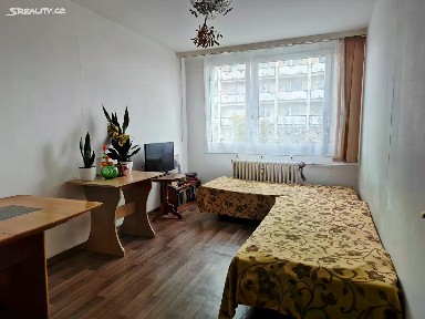 Prodej bytu 2+kk 40 m² Holandská, Kladno - Kročehlavy